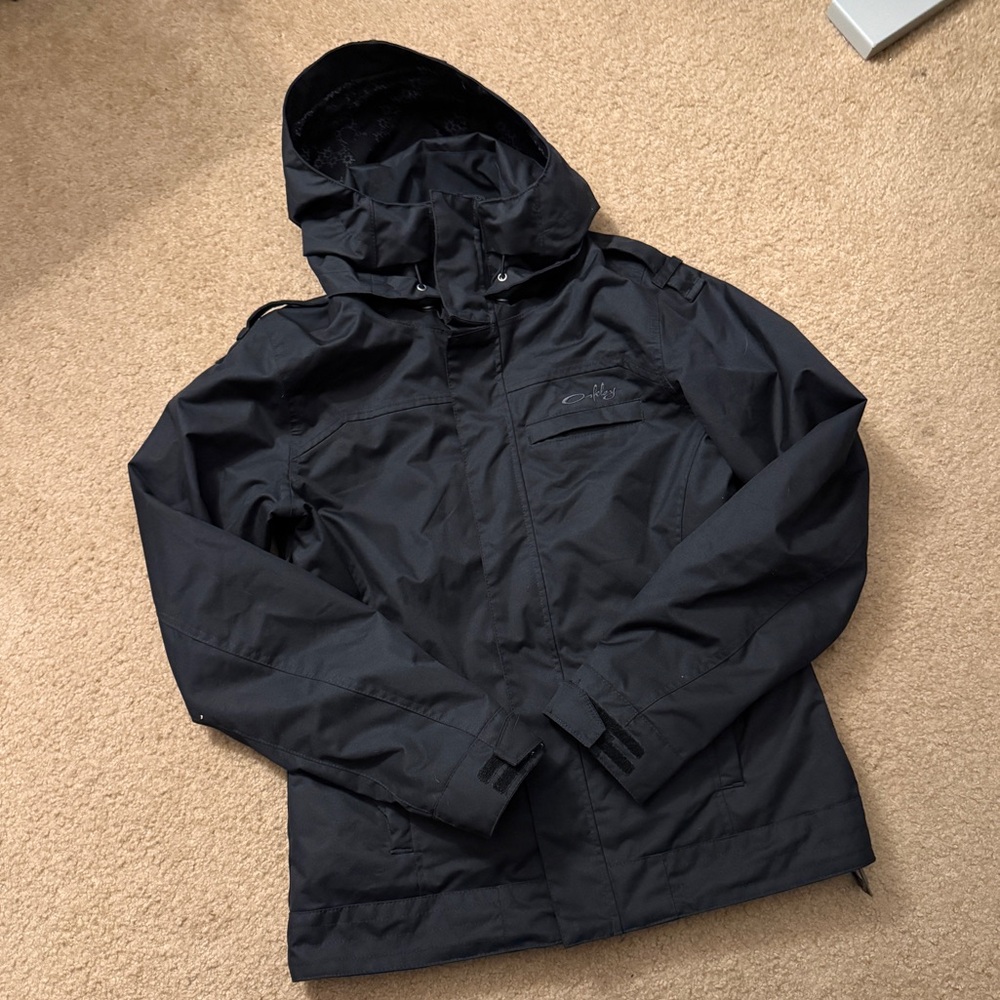 Women’s Oakley Snow Jacket Black - Medium
